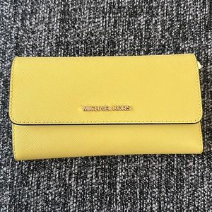 Michael Kors wallet